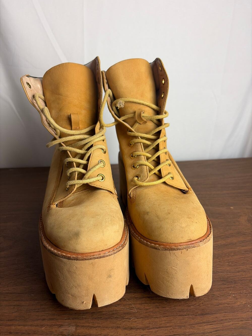 Jeffrey Campbell Nirvana Platform Boots Size 9